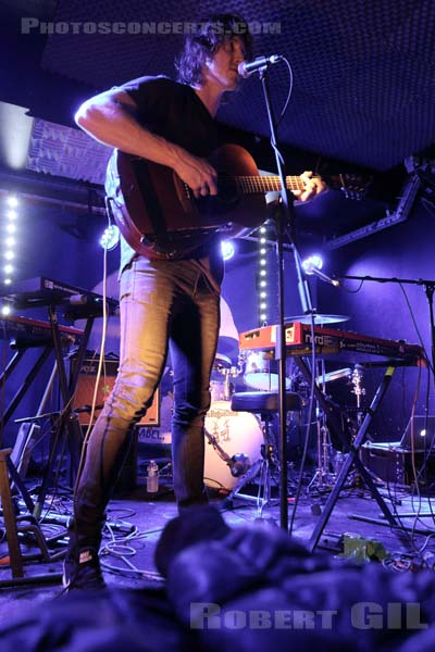 DEAN LEWIS - 2017-02-23 - PARIS - Le Pop-Up du Label - 